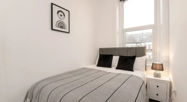 Woodside Park 3 Bedroom Apt with Parking, Varaa Huoneisto Asunnot kohteessa Merseyside, Huoneisto