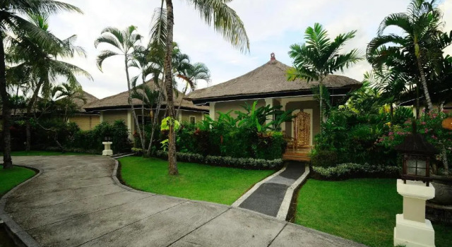 Коттедж Aneka Lovina Villas & Spa