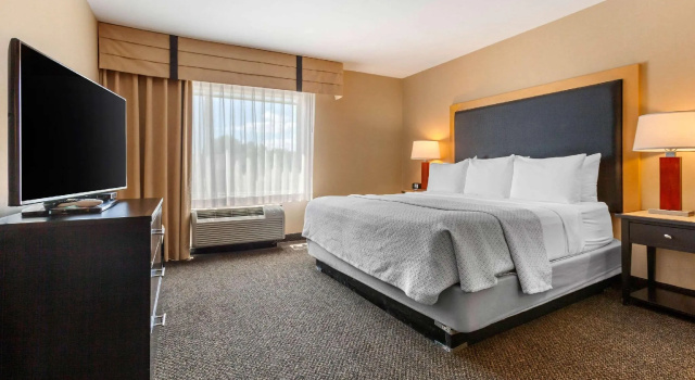 Двухместный люкс SpringHill Suites by Marriott Fort Collins
