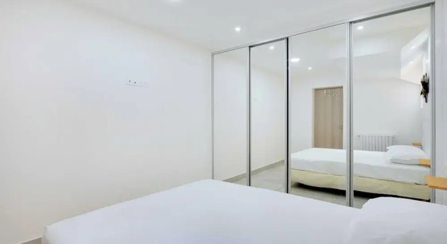 Appartement in the Heart of Paris Canal de L'ourq/crimee, Забронировать Апартаменты/квартира Апартаменты Парижа, рядом с Les Orgues de Flandre, Апартаменты/квартира