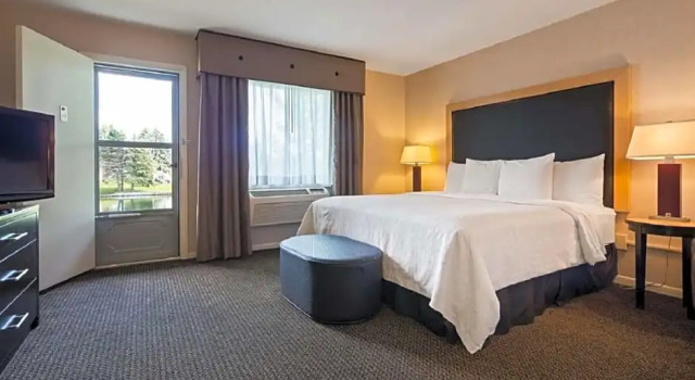 Четырёхместный номер Standard с балконом Best Western River Terrace