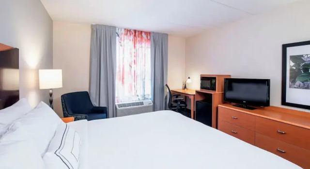 Двухместный номер Standard Fairfield Inn & Suites by Marriott Winnipeg