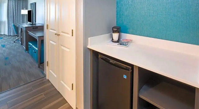 Двухместный номер Standard с видом на озеро Hampton Inn Monterey