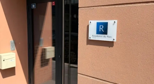 Люкс Deluxe Résidence du Parc Vanves - Rooftop & Climatisation