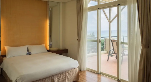 Двухместный номер Standard с балконом и с видом на океан LoveSea 126 Beach Inn