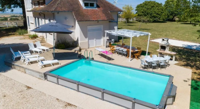 Вилла Crazy Villa Radar 89 - Heated pool - Multisports field - 2h Paris - 30p