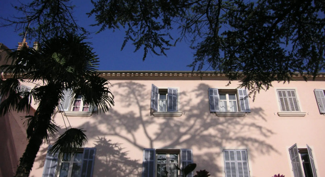Hôtel Le Victoria, Забронировать Отель Драгиньян Вар