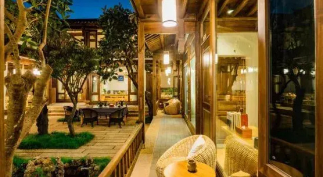 Shaxi Jinsheng has you homestay, Book Hotel Shaxi Yunnan
