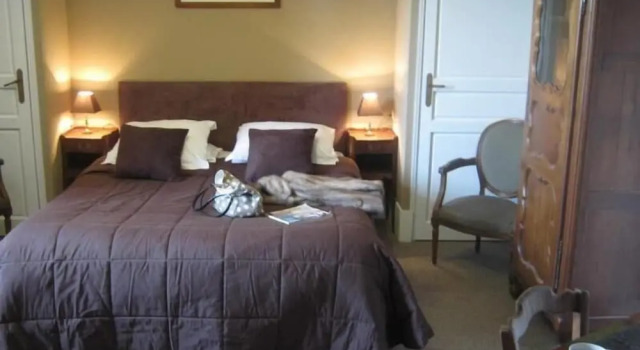 Manoir de la Baronnie, Book Guesthouse Hotels in Brittany with a Pool, Swimming Pool