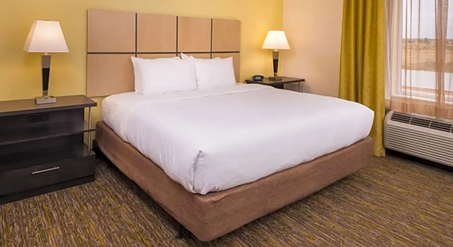Студия Candlewood Suites Carlsbad South by IHG