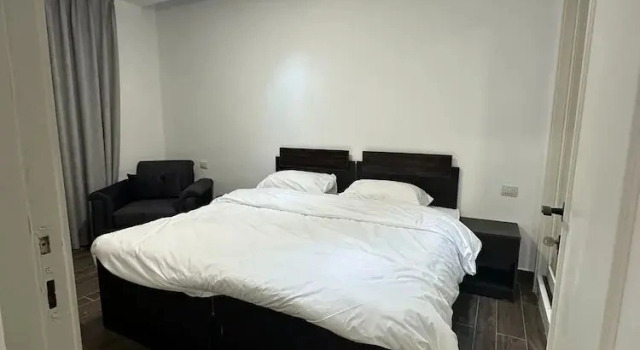 Charming Amman Apartment With Electric Heating & Wi, Забронировать Апартаменты/квартира Апартаменты Аммана, рядом с Иорданские ворота, Апартаменты/квартира