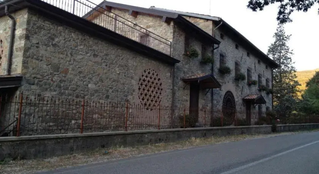Agriturismo Il Rosone, Prenota Hotel Palanzano Emilia-Romagna