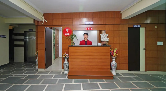 OYO 8927 US Executive Suites, Забронировать Отель Гургаон 