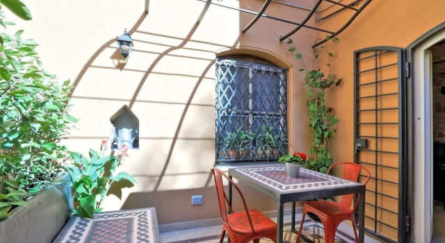 Апартаменты Design Flat for 4 near Colosseum