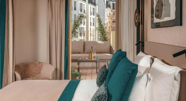 Двухместный номер Superior с балконом Hôtel Barnett Paris