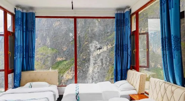 Номер Standard Shangri-La Tiger Leaping Gorge Taoyuan Inn