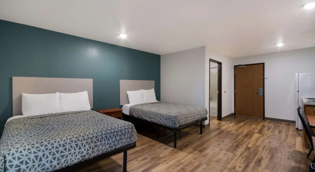Четырёхместный номер Standard WoodSpring Suites Columbia Fort Jackson