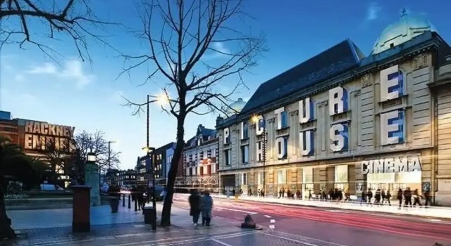 Modern 2bed W/balcony Sleeps 6 in Hackney