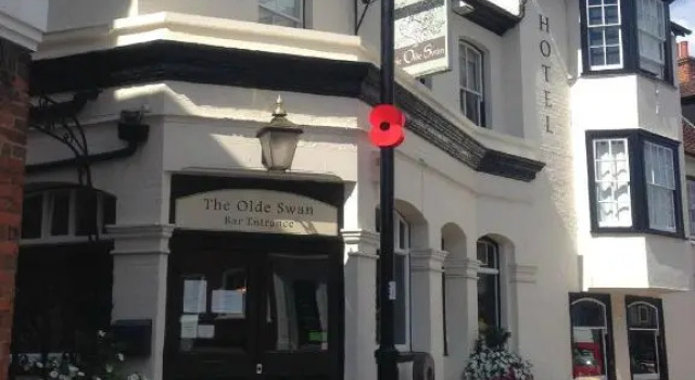 The Olde Swan Hotel, Забронировать Отель Отели Западного Суссекса с завтраком, Завтраки