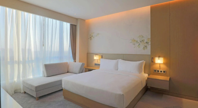 Люкс Deluxe Hilton Garden Inn Changzhou Jintan