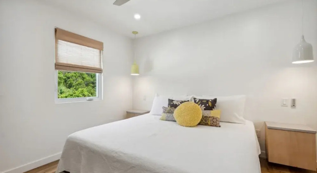 Blueberry Dunes Beach Cottage - Pet Friendly - Pool