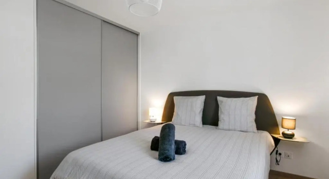 Spacious 1-bedroom with terrace 15 min from Lake Annecy Welkeys, Забронировать Апартаменты/квартира Анси Озеро Анси