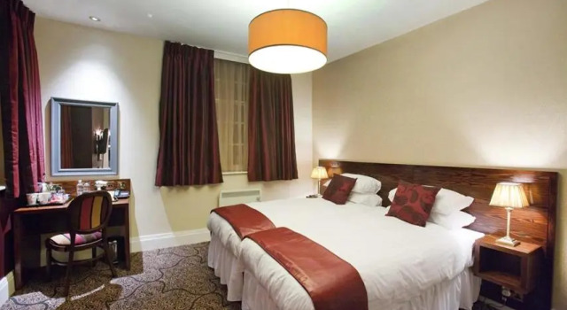 Семейный номер Standard The Castle Hotel