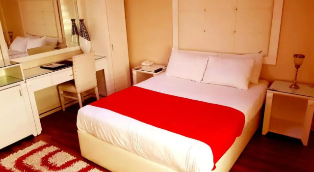 Семейный номер Standard Business Park Hotel