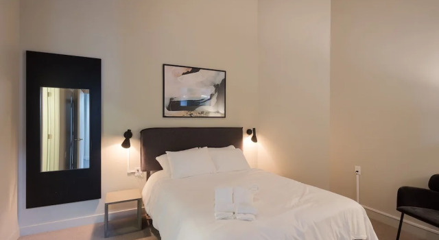 Steps to Shop, Eat, Convention - Gym + W&D - Zen@Grand, Buchen Sie Hotel Kansas City Kansas