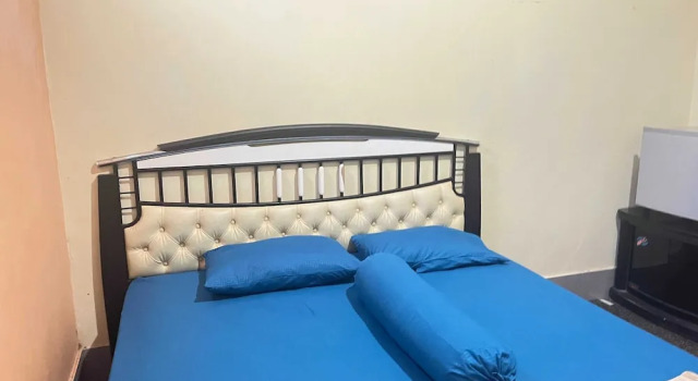 Hotel O Wisma Alam Syariah Near PLN GARDU INDUK MAMUJU, Book Hotel Hotels in Sulawesi with Parking, Parking