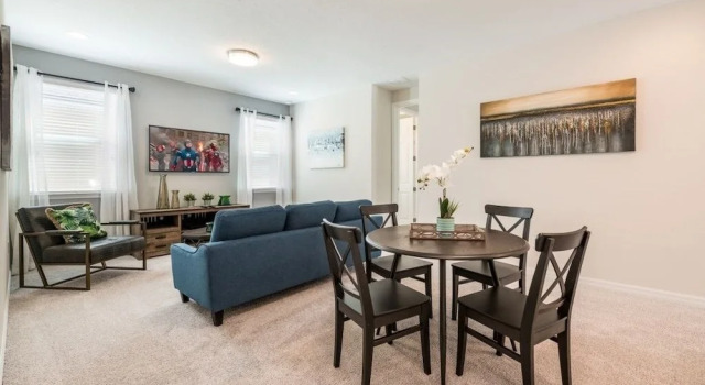 Luxury 9 Bedrooms Home With Games Room Home