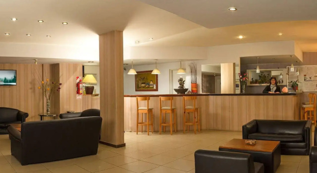 M382 Hotel Bariloche
