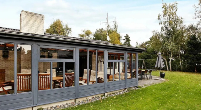 Chic Holiday Home in Væggerløse With Sauna, Rezervovat Hotel Hotely v Falster s parkováním, Parkování