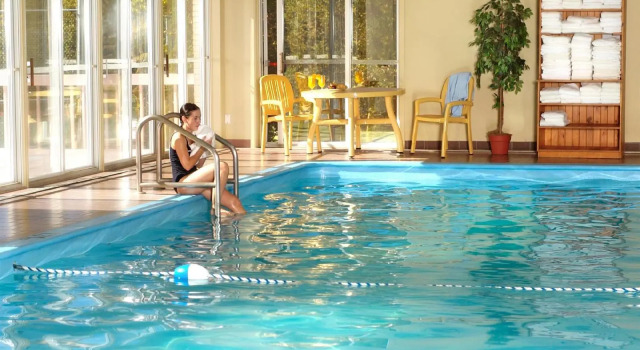 Le Céleste Condos Val des Neiges NOUVEAU, Book Hotel Hoteller i Beaupre med parkering, Parkering