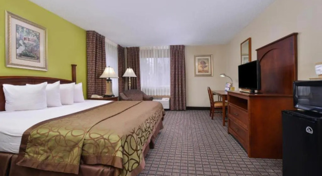 Standard Zimmer Regency Inn Geneseo IL I-80