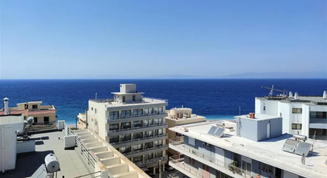 Апартаменты 7. Luxurious sea view rooftop suite in the center!