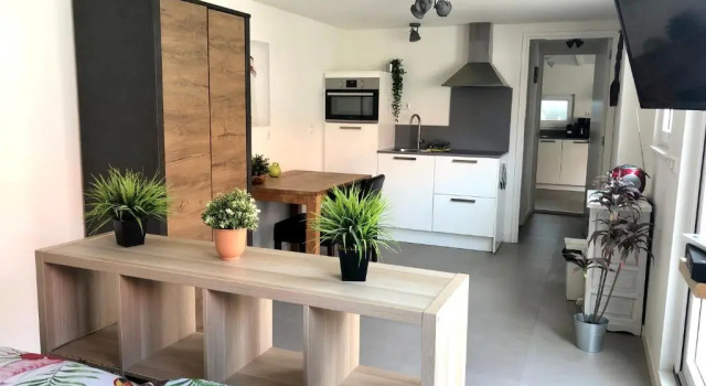 Ferienhaus Glücklich am Meer 3 mit Wellnesszugang, Забронировать Отель Эгмонд-ан-Зе Noord-Kennemerland