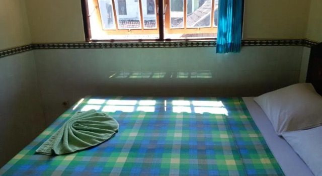 Kembar Inn Padangbai, Rezervați Hotel Padangbai Karangasem