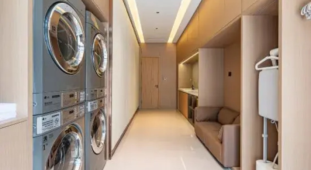 Starway Hotel (Wuhan Guanggu Avenue)