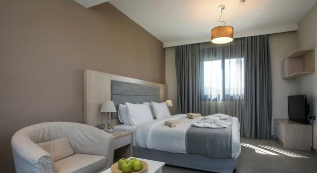 RITA MARE seafront villas heated Pools, Reserva ahora Hostal o pensión Gennadi Rodas