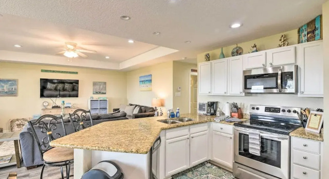 Коттедж Private Beach Access: Coastal Freeport Home!