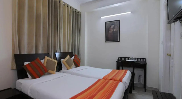 OYO Rooms Dwarka Sector 19, Забронировать Отель Отели Нью-Дели с завтраком, Завтраки