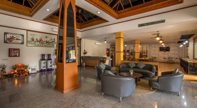 Pimann Inn Hotel, Забронировать Отель Отели Чианграй с парковкой, рядом с Old Bus Station, Парковка