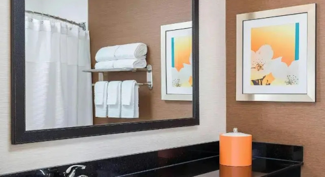 Четырёхместный номер Standard Fairfield Inn & Suites Dallas Park Central