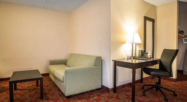 Quality Inn Shelburne, Rezervovat Hotel Burlington Burlington Area
