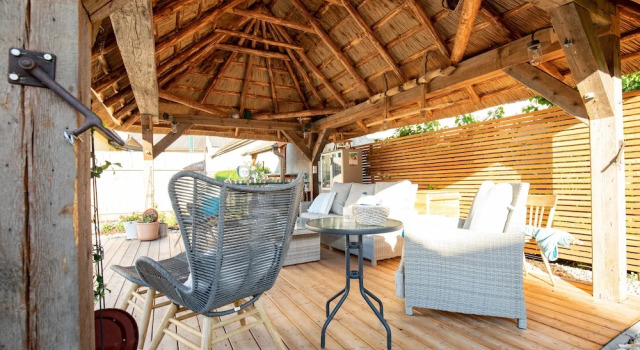Weingut-Ferienwohnungen Sabine & Sepp Kracher, Book Apartment Illmitz 