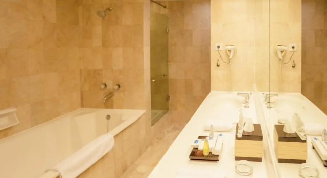 Двухместный номер Superior Hotel New Saphir Yogyakarta