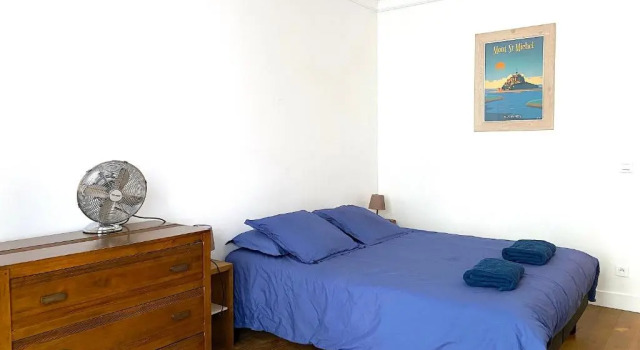 Апартаменты Quiet & Very Central 2 BR Flat