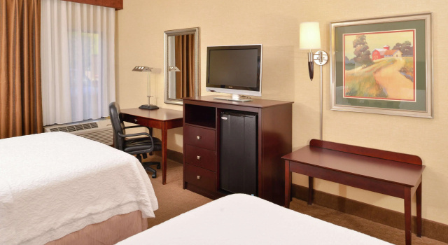 Hampton Inn Staunton, Prenota Hotel Staunton 