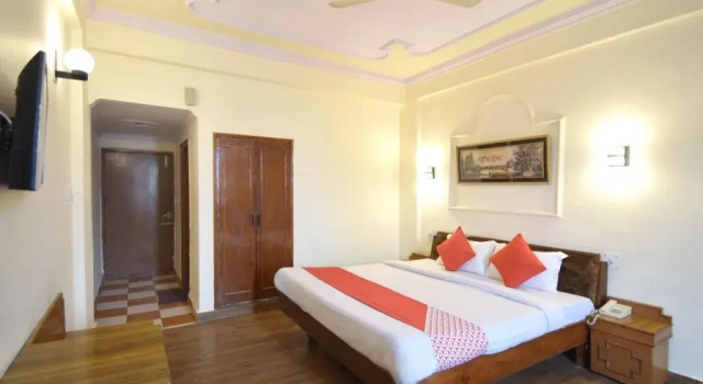 Atul Regency By OYO Rooms, Забронировать Отель Катра Джамму и Кашмир